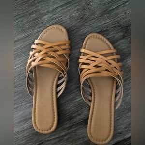 Old Navy Sandals